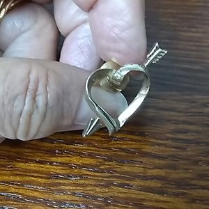 open heart pinch pin